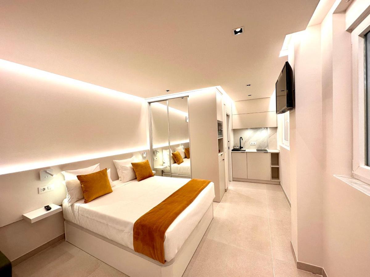 Suite Ron In Marina 2 People Puerto Deportivo 베날마데나코스타 외부 사진