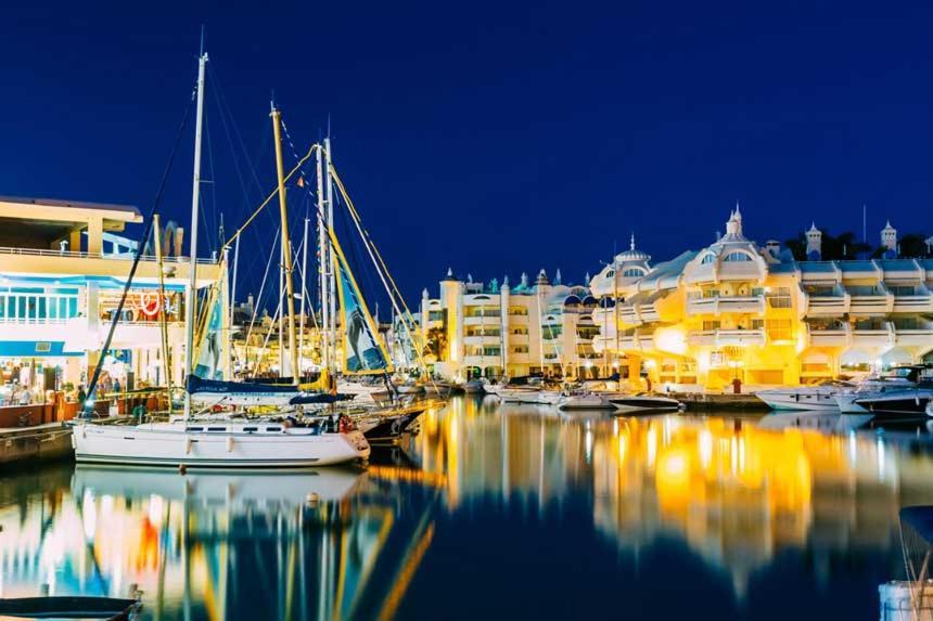 Suite Ron In Marina 2 People Puerto Deportivo 베날마데나코스타 외부 사진