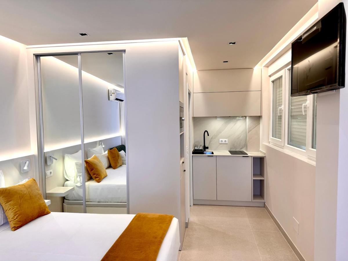 Suite Ron In Marina 2 People Puerto Deportivo 베날마데나코스타 외부 사진